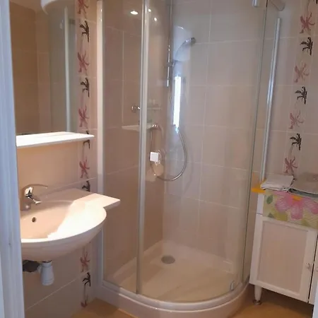 D'hote La Blenie Panzió 3*